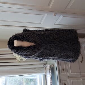 White House Black Market Faux‎ Fur Vest Black/Grey Silky Lined High Collar Sz. M